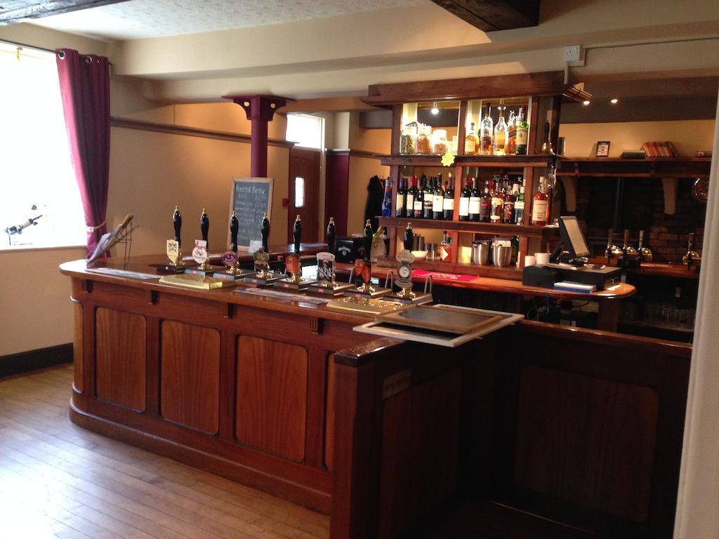 Hanmer Arms ภายนอก รูปภาพ